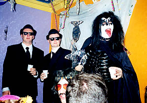 Blues Brothers 2002 meets KISS